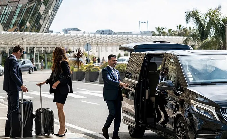 The Pendragon Mercedes-Maybach S580 — Excalibur Executive Black Car Service, Oklahoma City